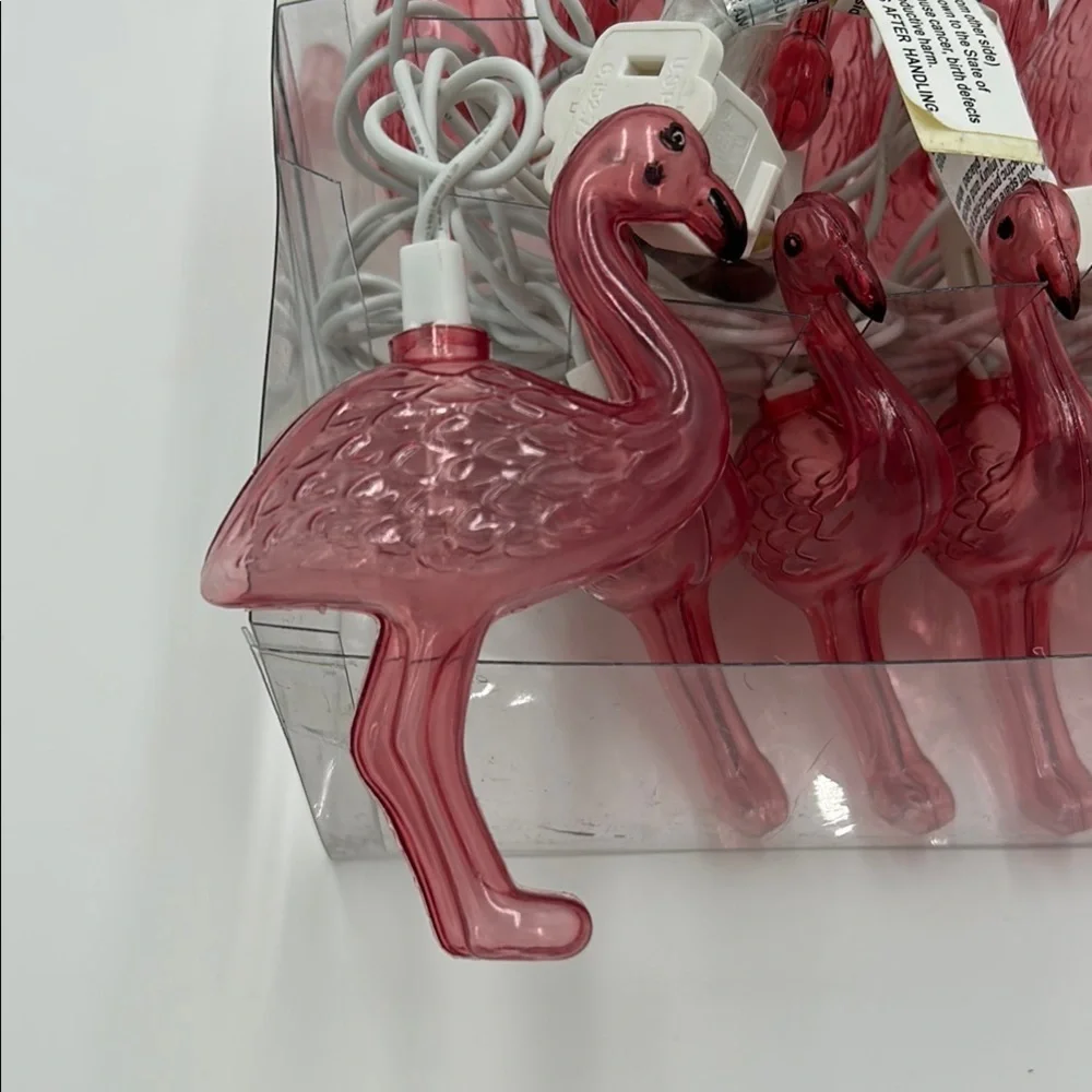 Target Pink Flamingo String Lights 10pcs Plug In New in box